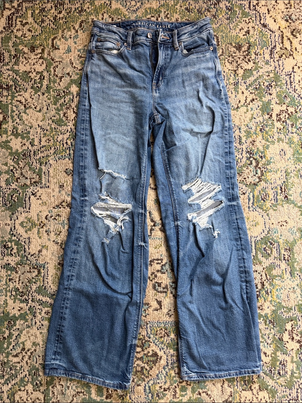 American Eagle Women's Light Blue Distressed Dreamy Drape Wide Leg Jeans 2 Tall